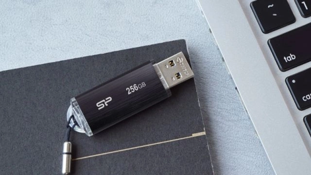 Things That Weigh 9 Grams